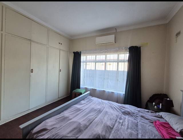 3 BEDROOM HOUSE TO LET IN BRENTHURST